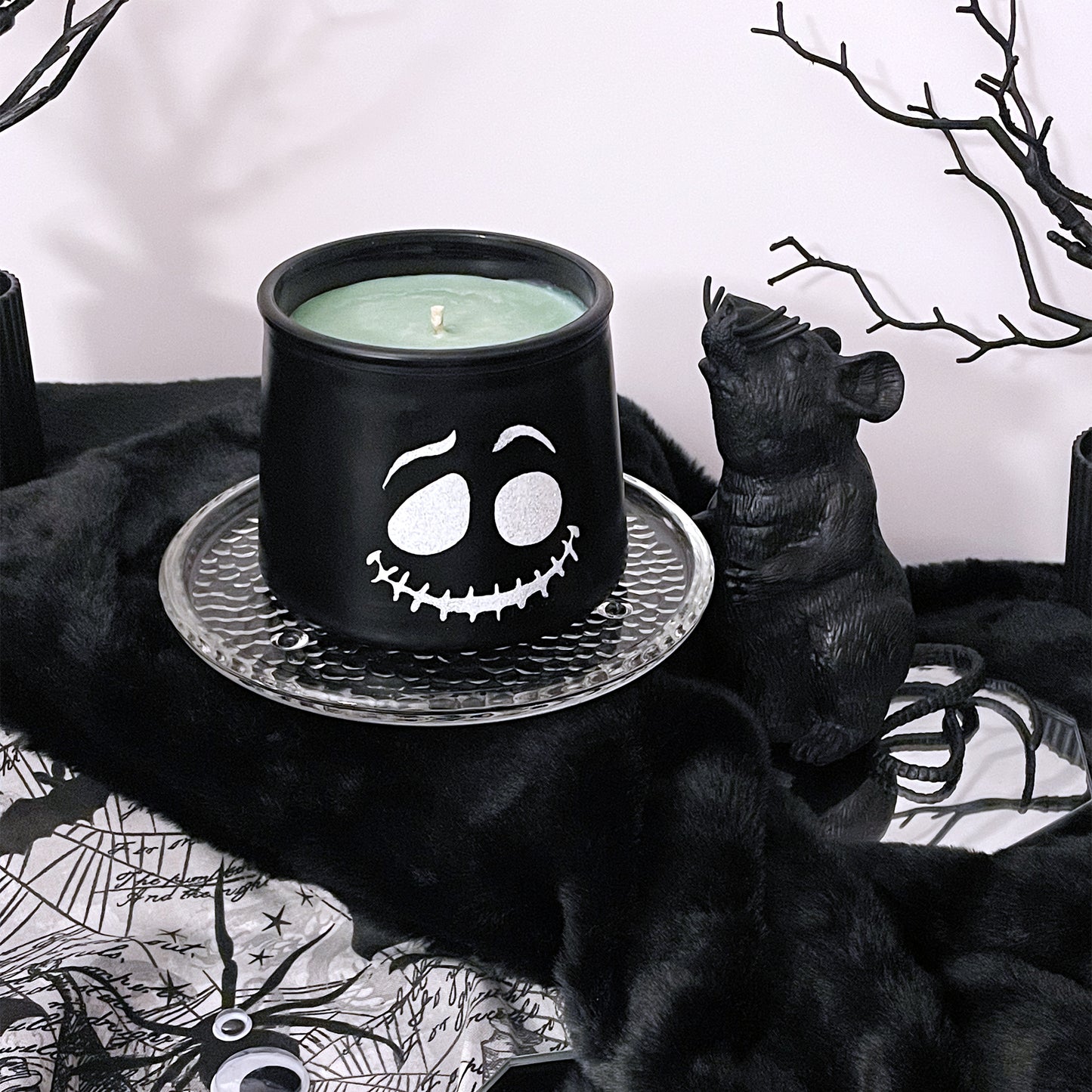 Boo! Saffron Cedar-wood & Sweet Pea Cauldron Candle 11oz - Sweet Tulip Candle Co.