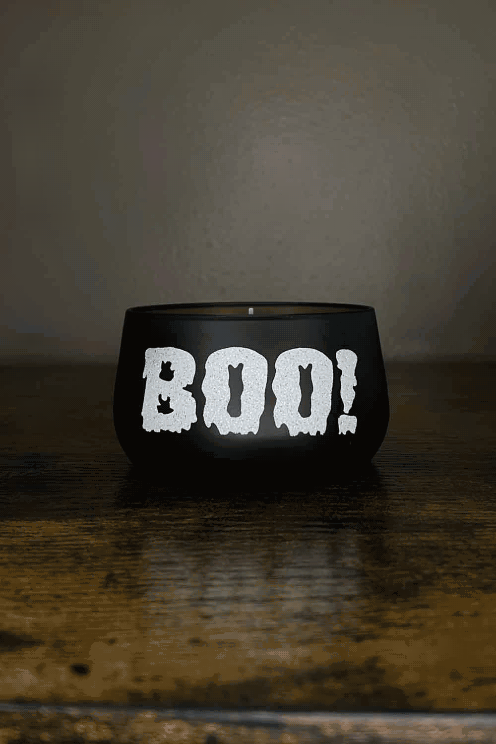 Nag Champa Cauldron Candle - Sweet Tulip Candle Co.
